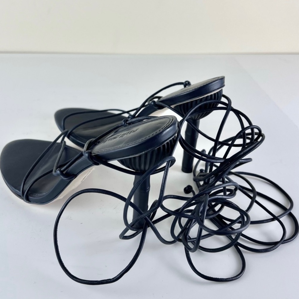 NEW CULT GAIA NAVY LEATHER STRAPPY SANDALS - Picture 6 of 14